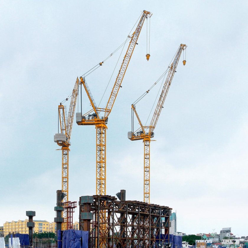 Башенный кран Либхер