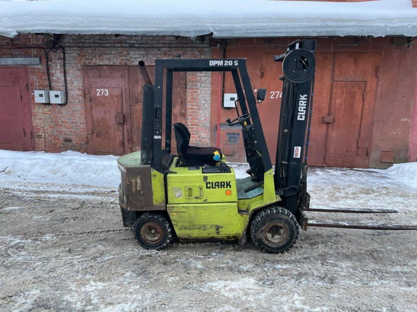 Погрузчик Clark c25d