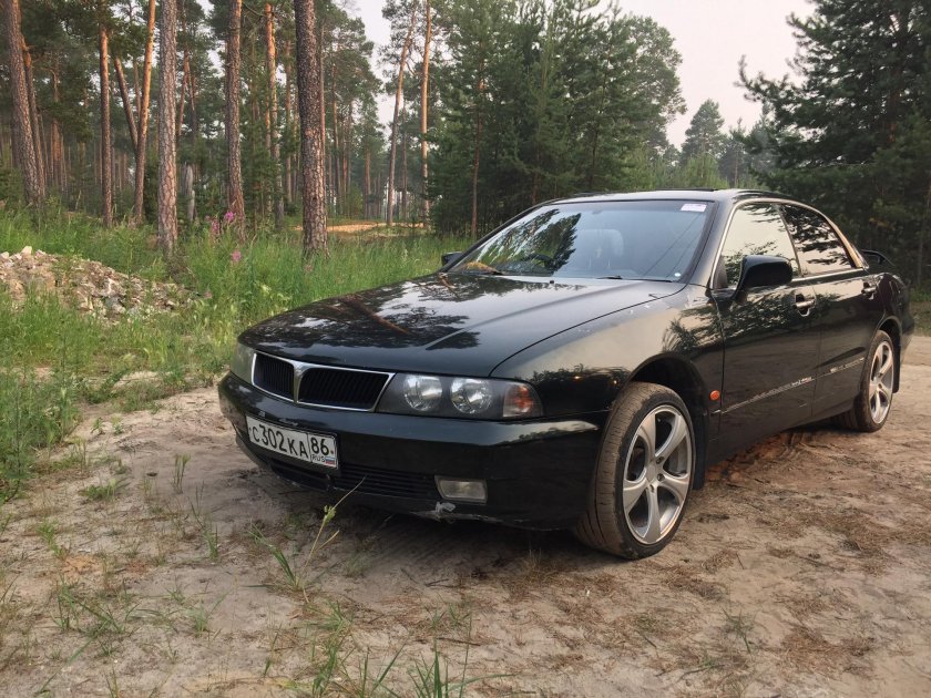 Митсубиси Диамант 2