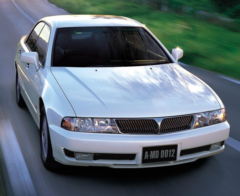 Митсубиси Диамант 1995