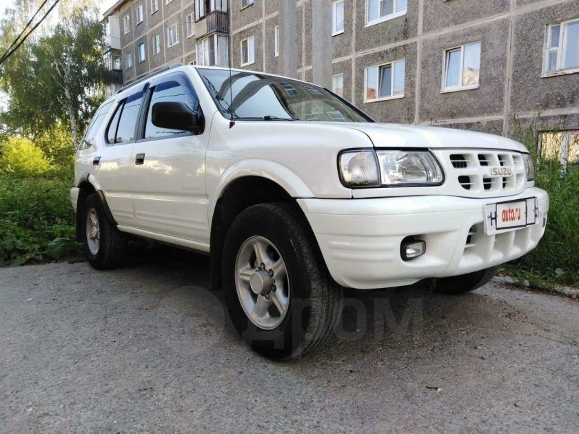 Isuzu Rodeo 2001