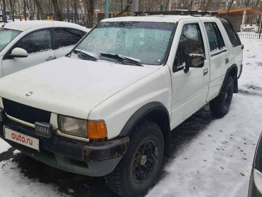 Исудзу легковая