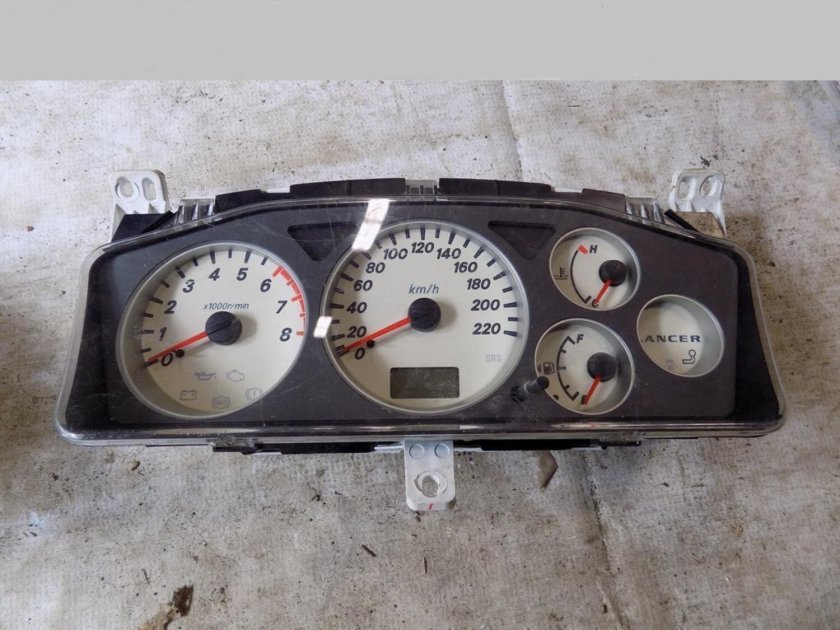 Mr 406 щиток приборов Митсубиси Динго