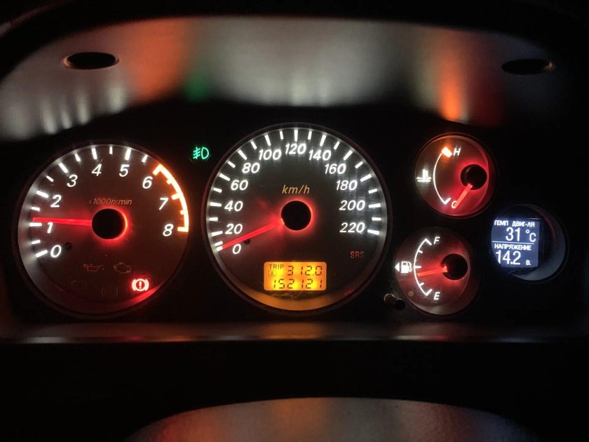 Приборка Лансер 9