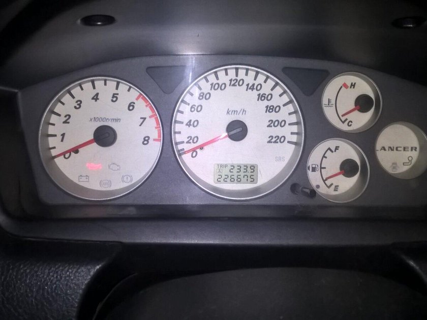 Спидометр Лансер 9