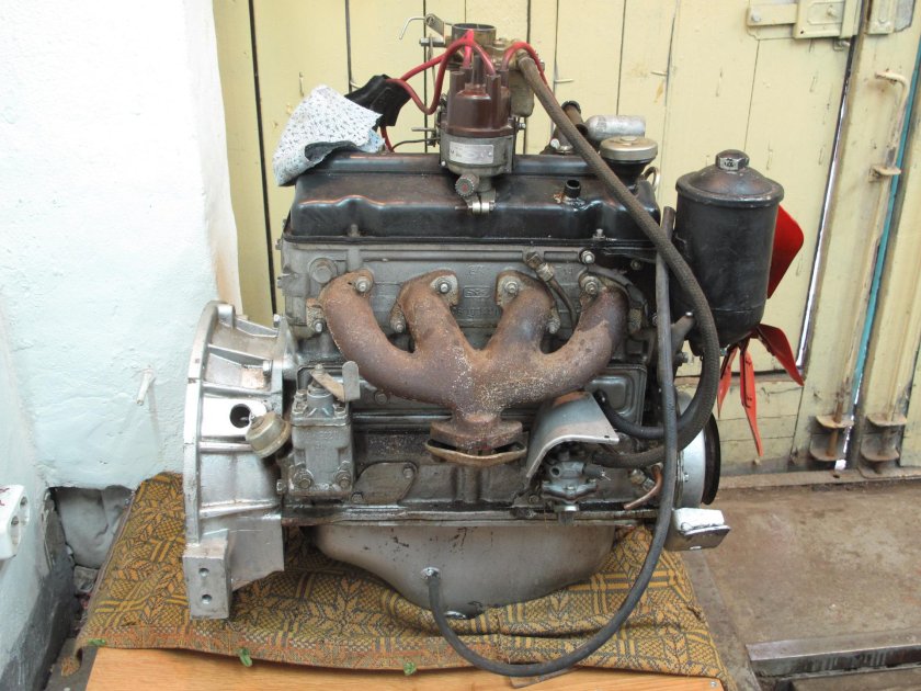 Мотор Москвич 408