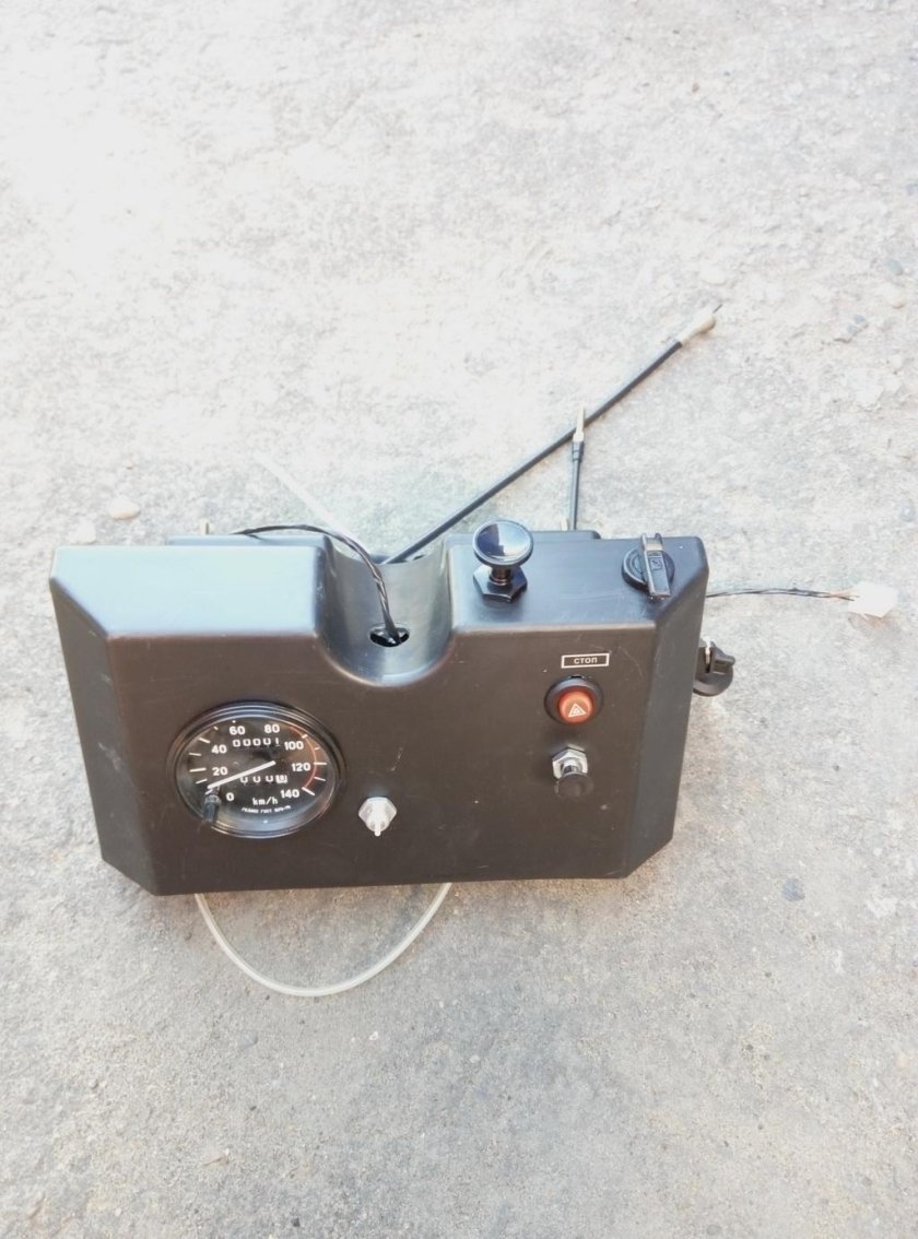 Щиток на снегоход Буран 640