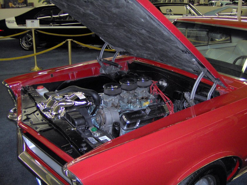 Pontiac GTO двигатель Ram Air v8