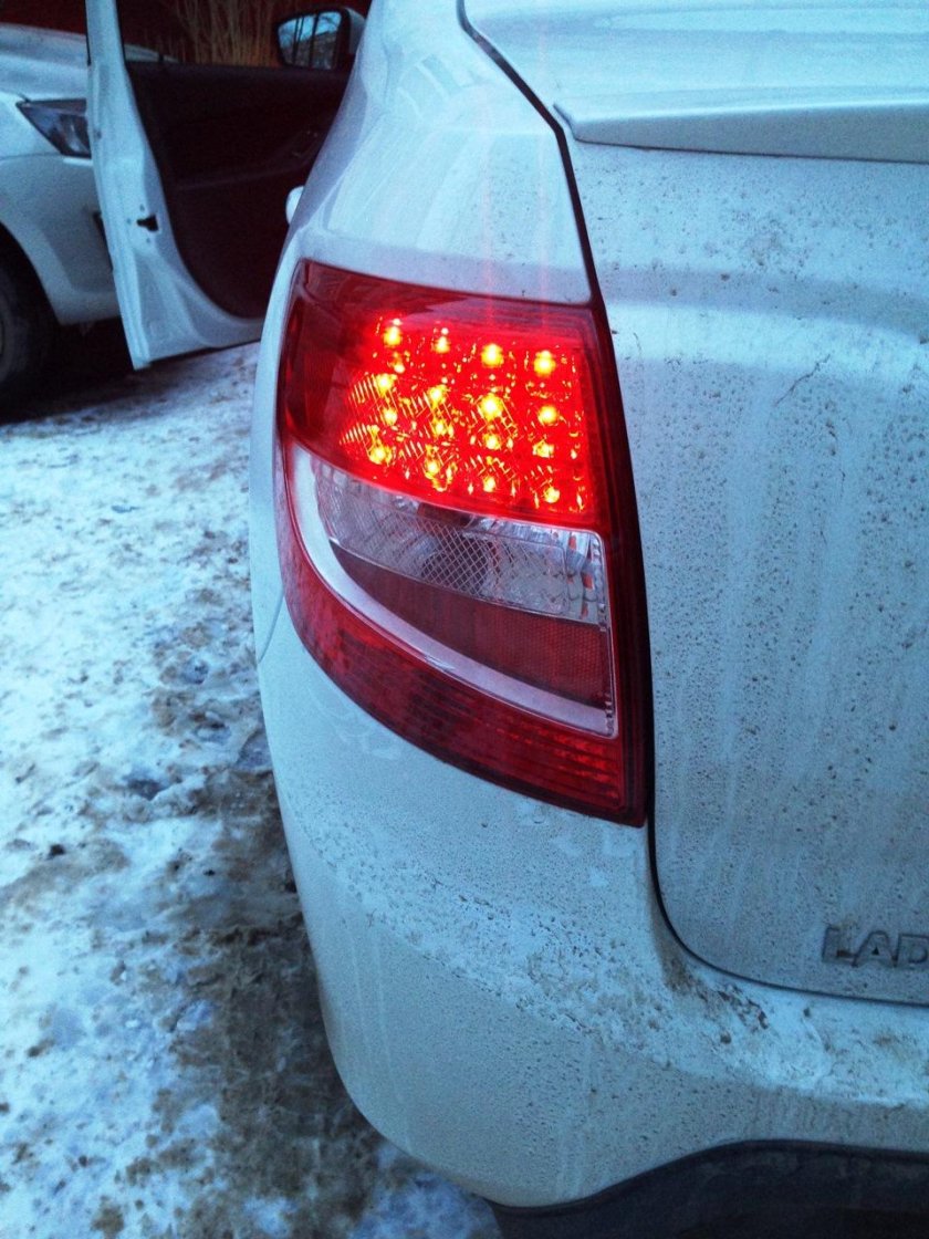 Фонари задние Гранта тюн авто