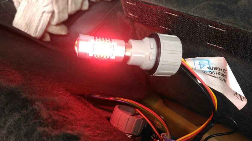 Лада Гранта лампочки заднего фонаря