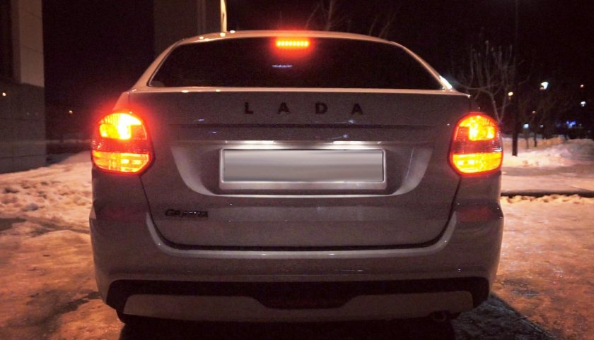 Светодиодные задние фонари Гранта лифтбек