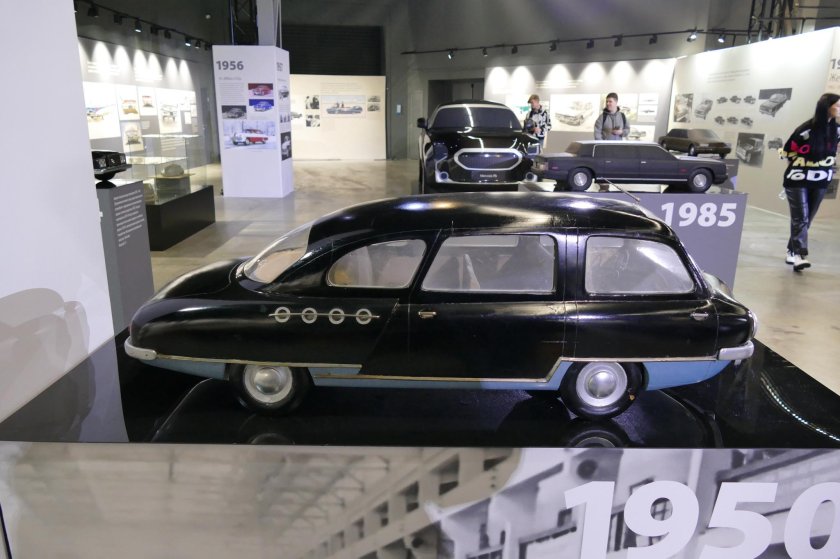 Заднемоторные автомобили