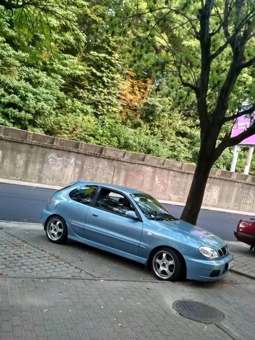 Daewoo lanos Coupe