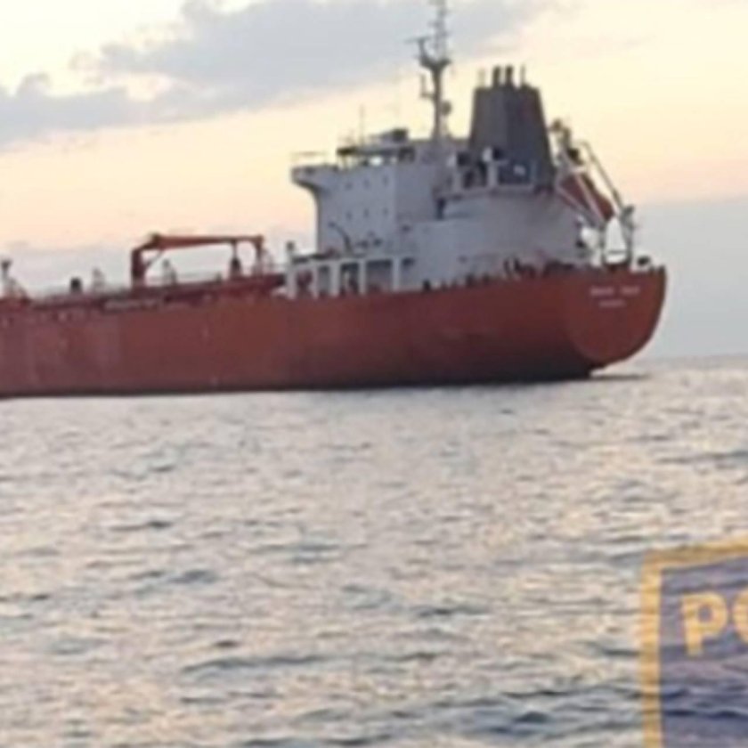 Нефтяной танкер