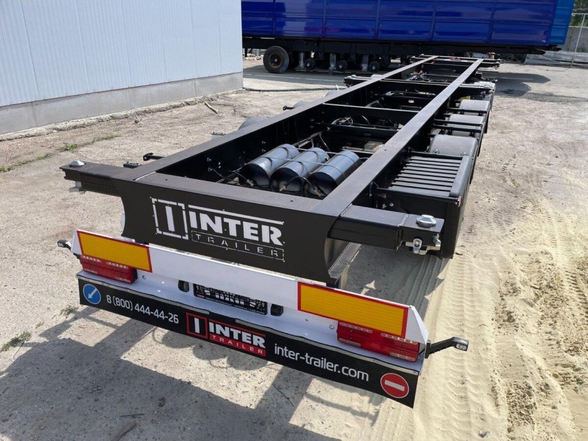 Контейнеровоз полуприцеп