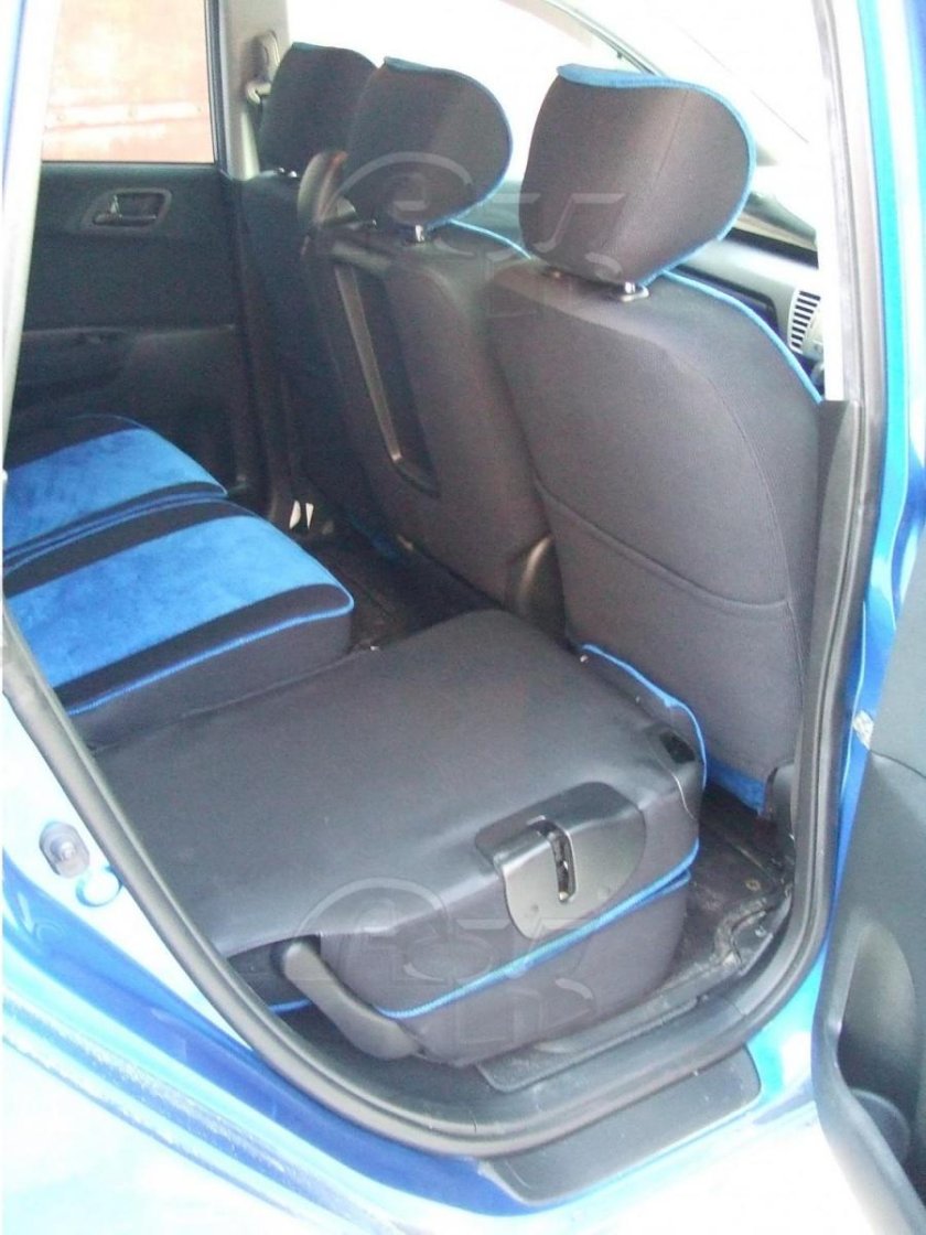 Чехлы на хонду Эдикс