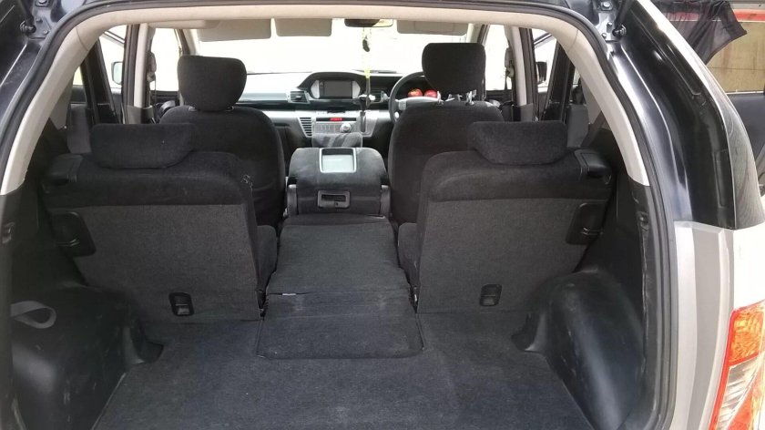 Honda Edix 2004 салон