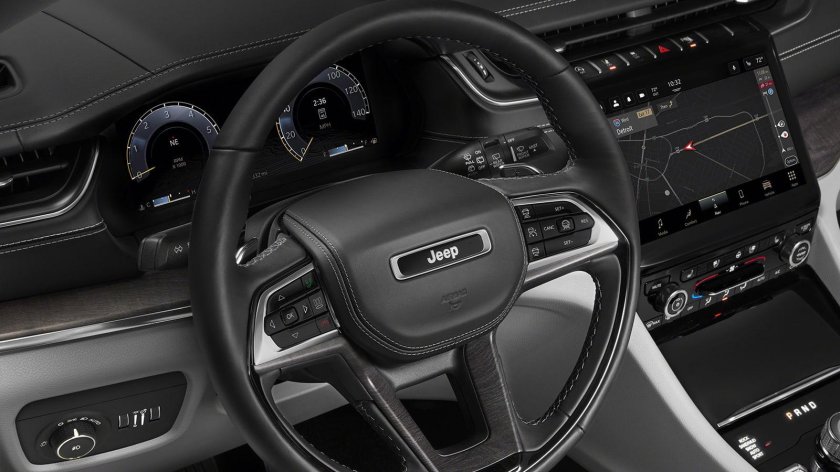 Jeep Grand Cherokee 2021 салон