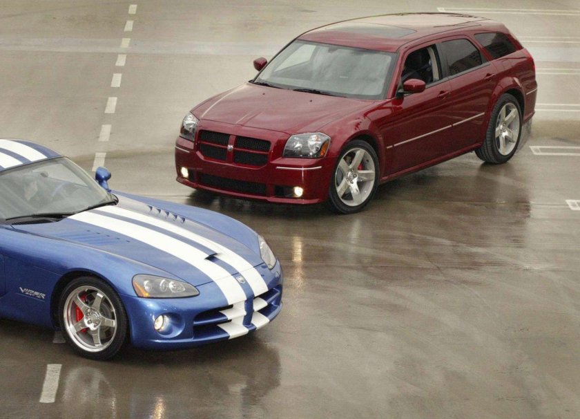 Dodge Magnum 2006