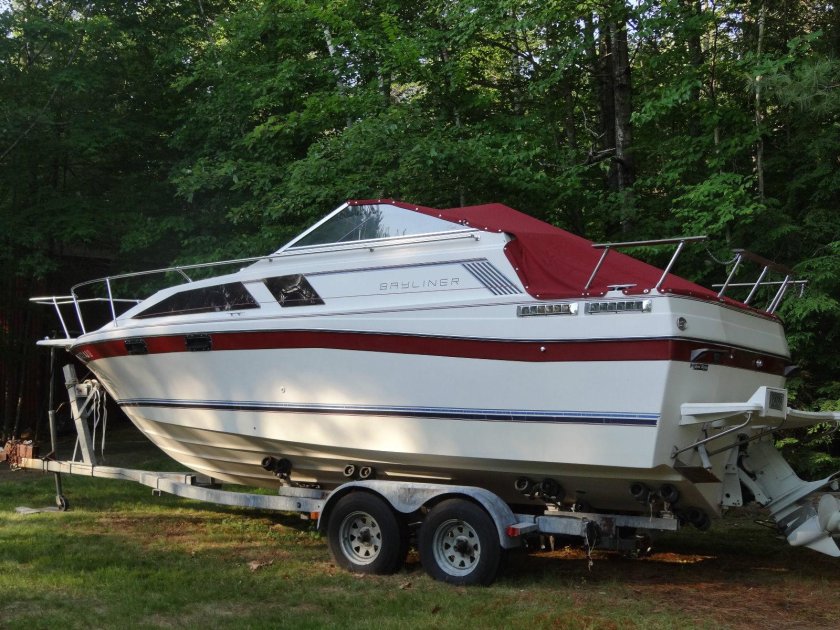 Bayliner 2450