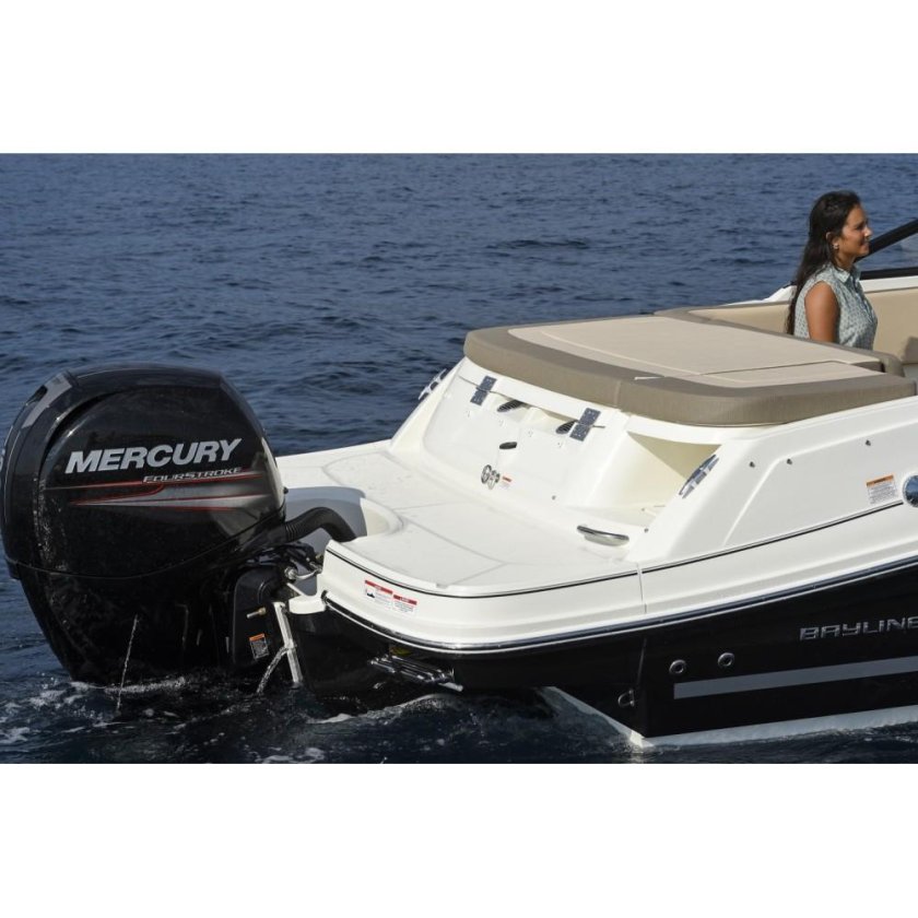 Bayliner vr5 o Cuddy