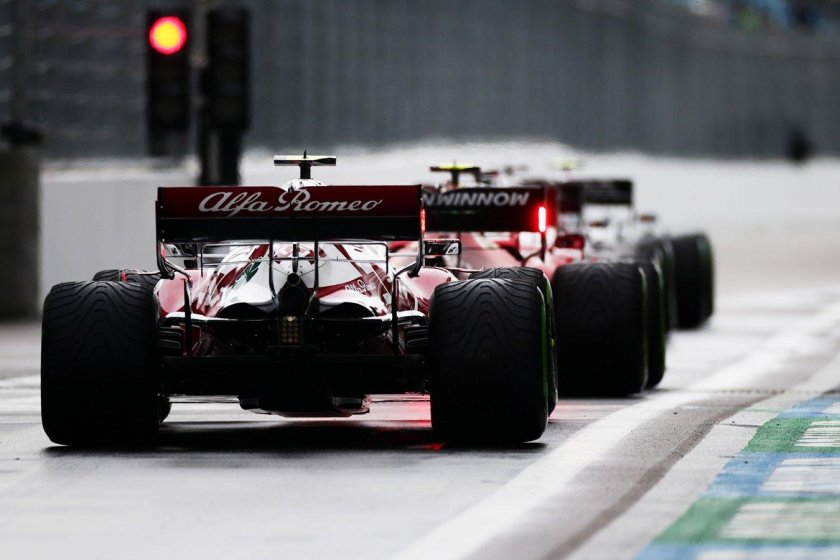 Формула 1 дождевая гонка