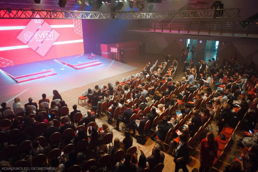 Студенческая 3 Екатеринбург ЦК Урал