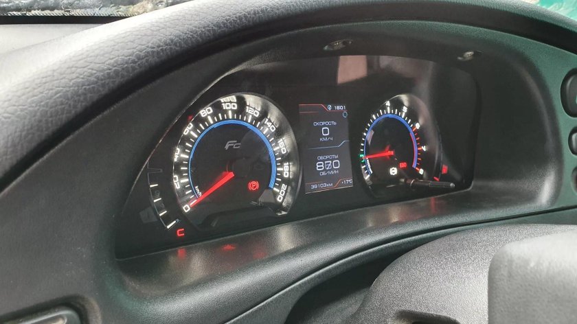 Приборная панель Нива Шевроле