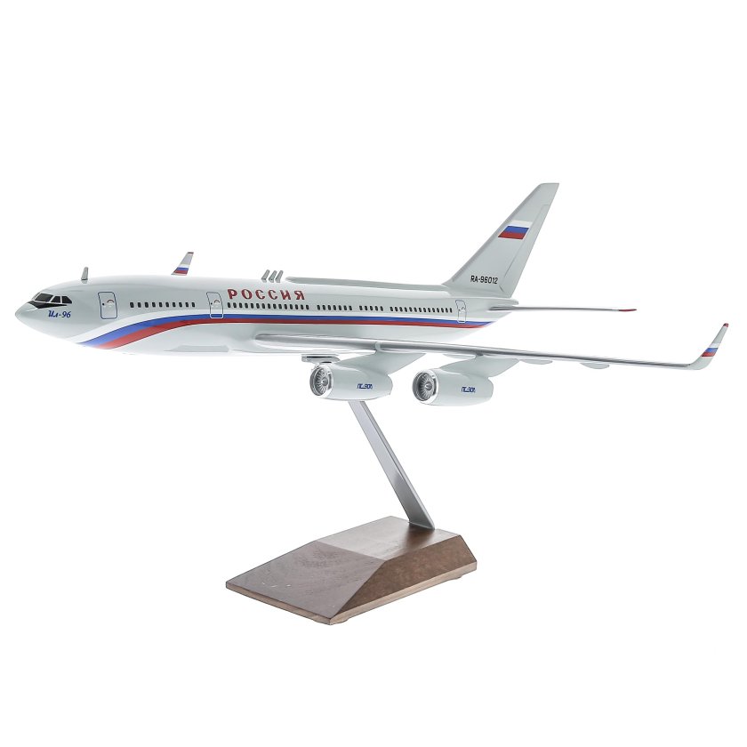 Модель самолета ил 96