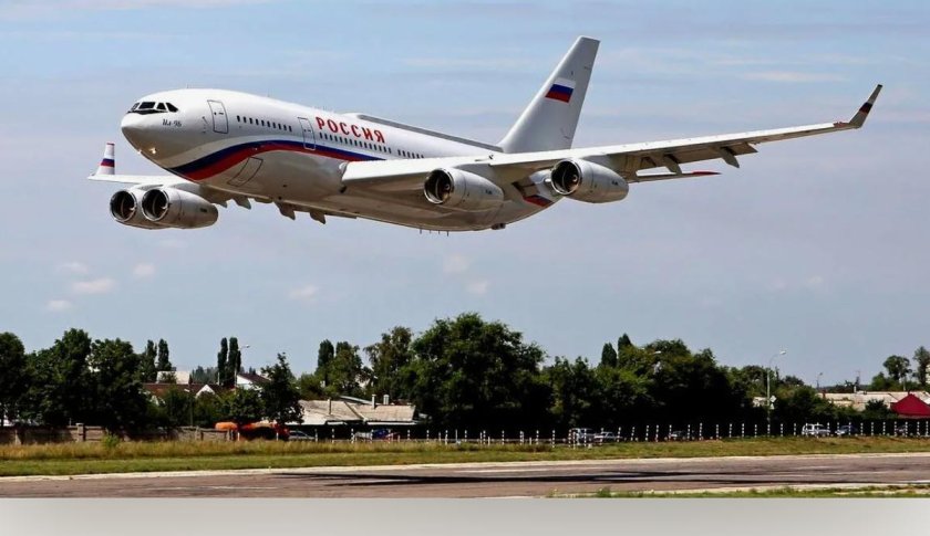 Самолёт ил-96-300