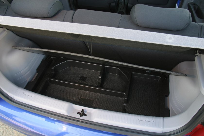 Полка в Киа Пиканто