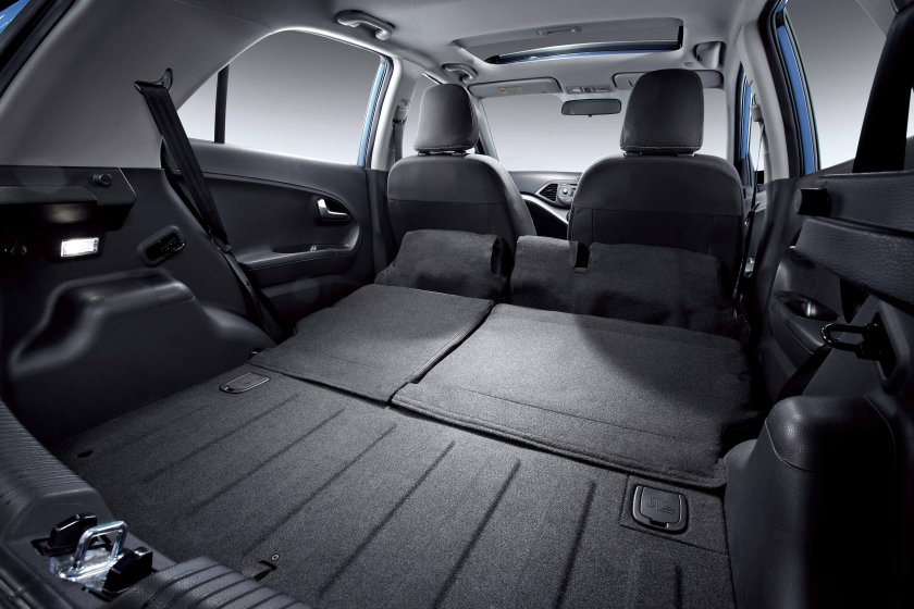 Kia Picanto трансформация салона