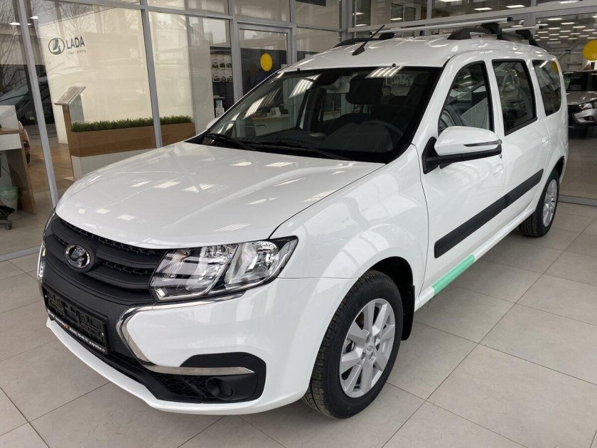 Лада Ларгус 2022