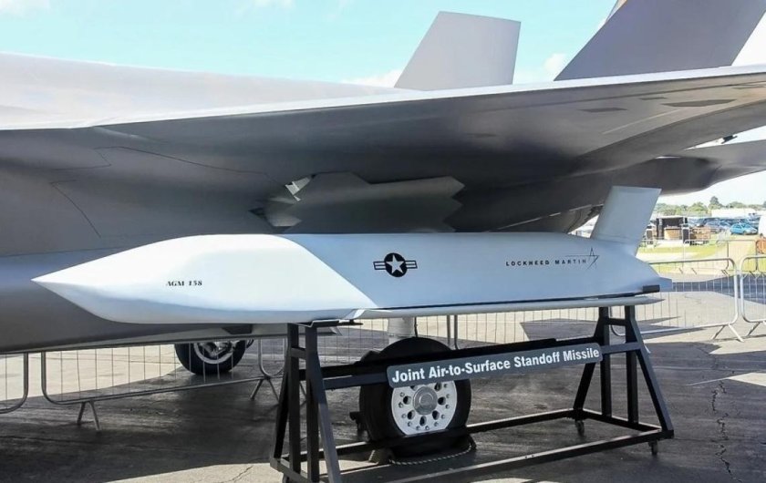Ракеты AGM-158 JASSM-er