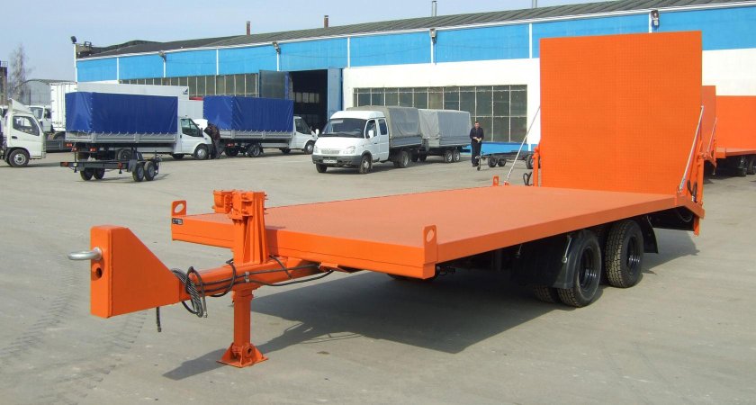 Трал прицеп для перевозки спецтехники