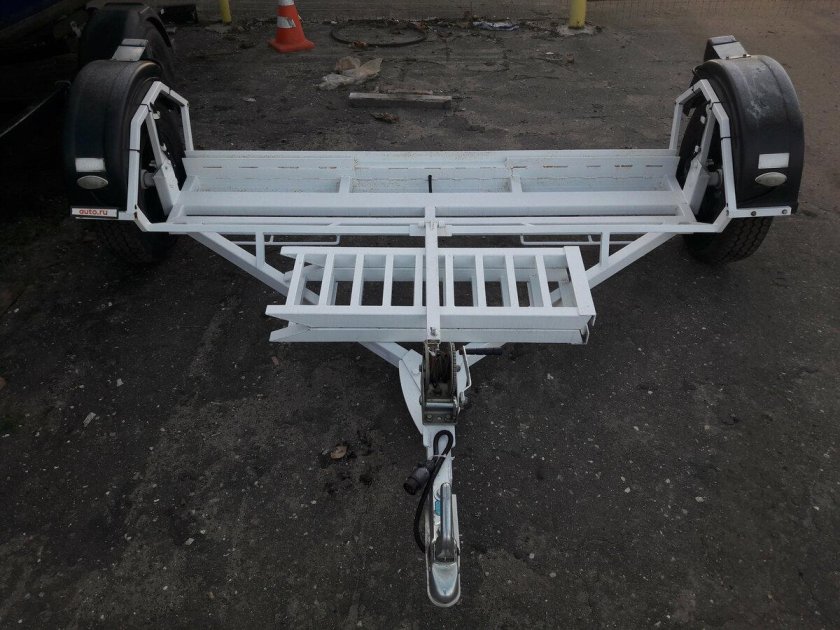 Прицеп эвакуатор