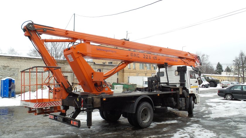 Автогидроподъемник Урал 4320 ПМС 328-01