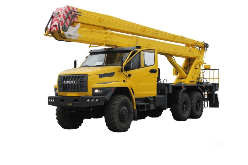 Автогидроподъемники, высота подъема 28 м