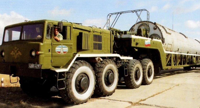 Ракетовоз МАЗ 537