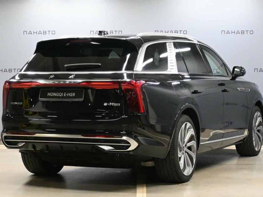 Паркетник 2023