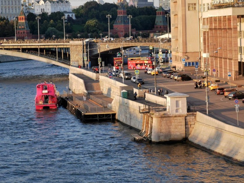 Причал «б. Устьинский мост»