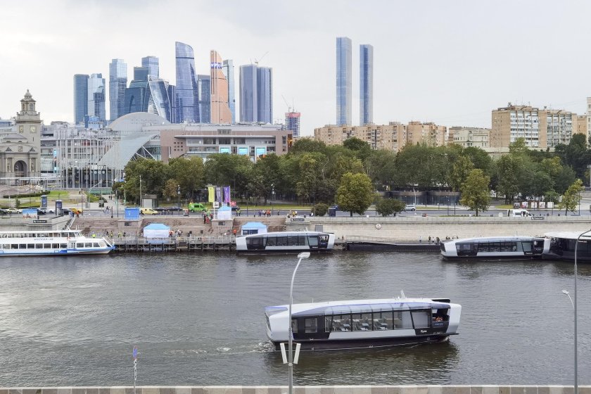 Сердце столицы Речной трамвайчик