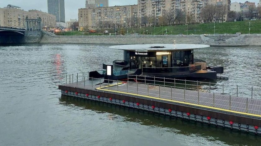 Речной трамвайчик в Москве