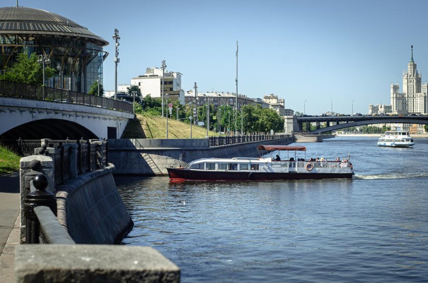 Причал Третьяковский Москва