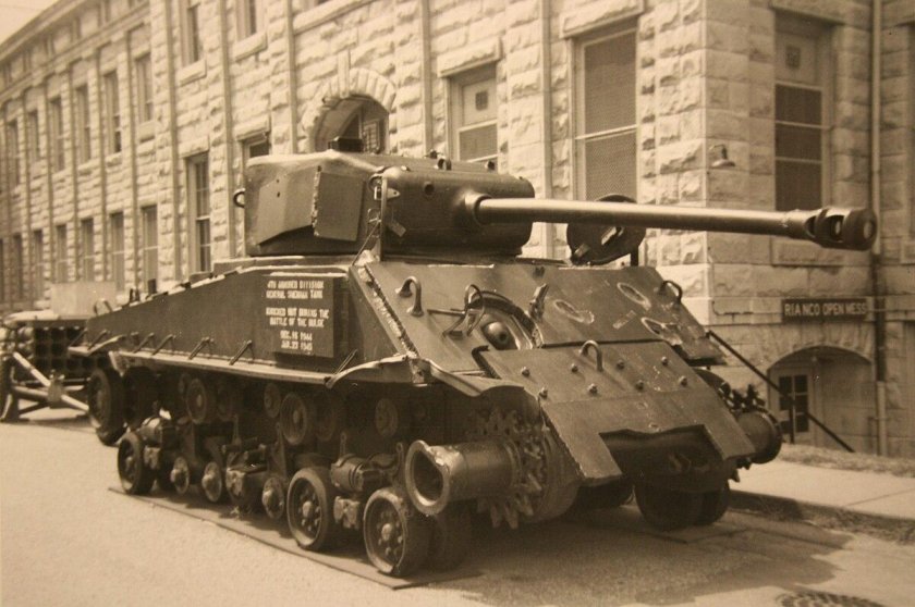 Танк Шерман м4а3е8