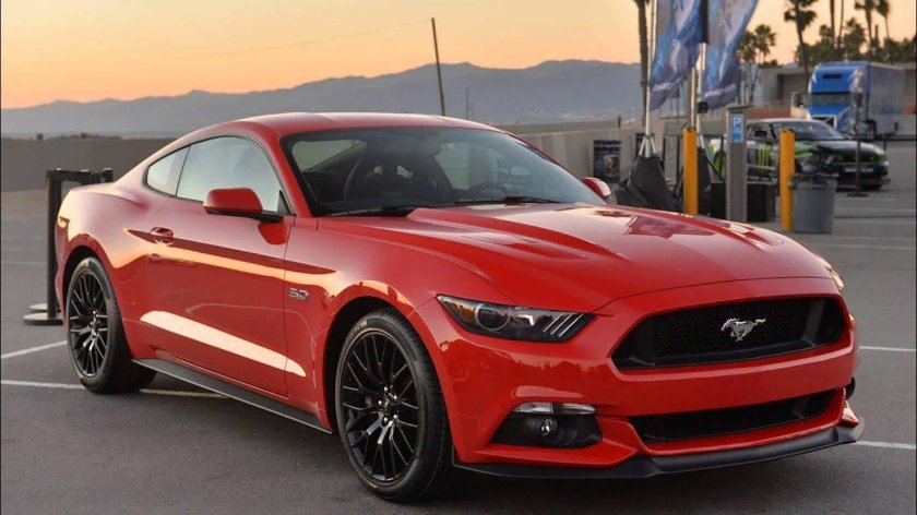 Форд Мустанг 2015