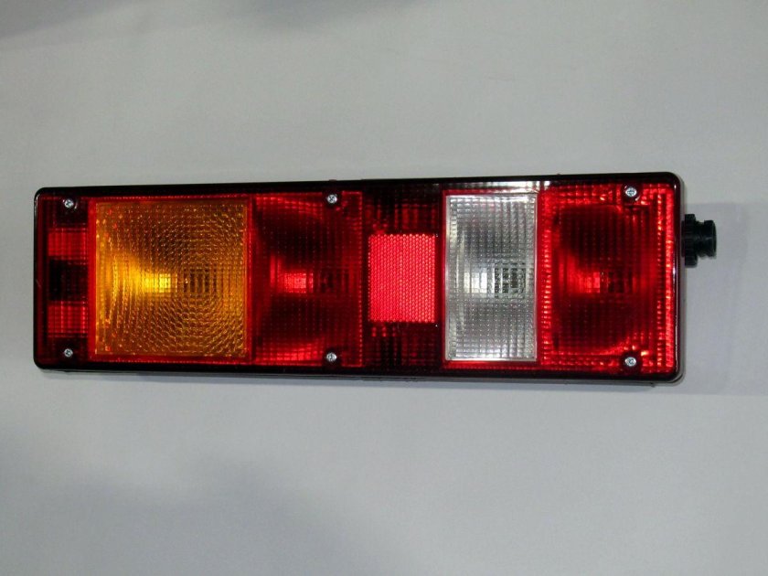 Фонарь задний МАЗ 7462.3716