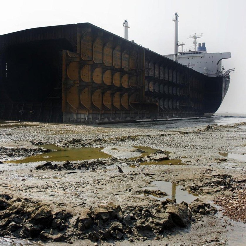 Аланг Индия кладбище кораблей