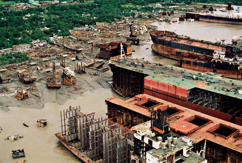 Аланг Индия кладбище кораблей