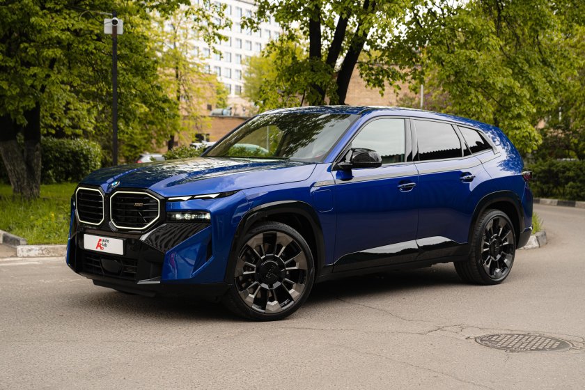 БМВ XM 2023